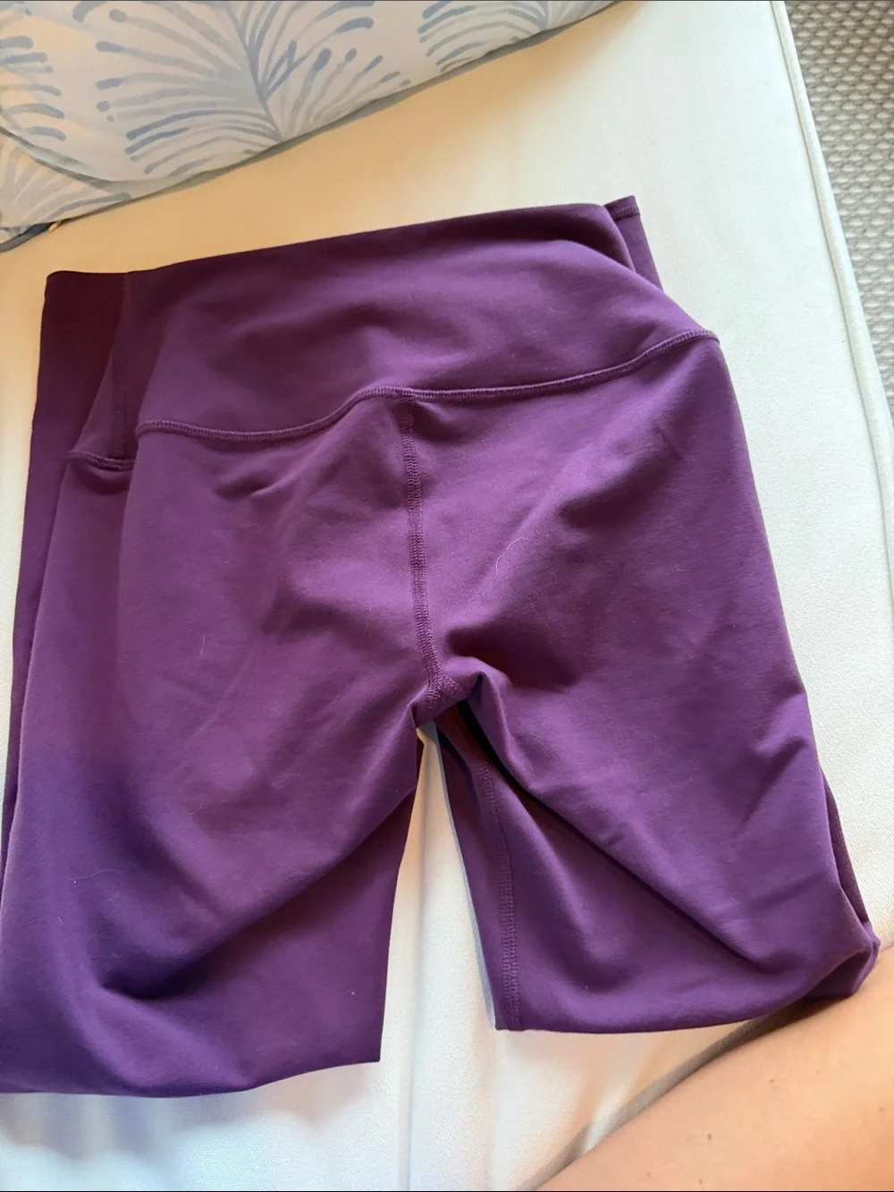 ALO Yoga soft stretchy